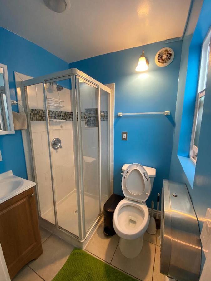 Usc Cozy Nook: Wi-fi, Ac & Fridge Near Downtown